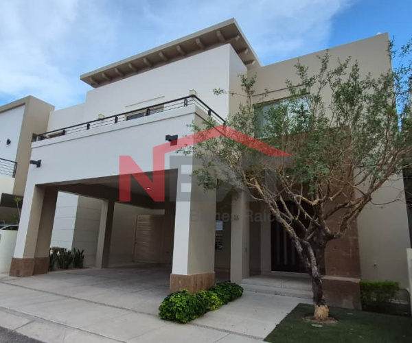 CASA EN RENTA EN MONTEROSA RESIDENCIAL