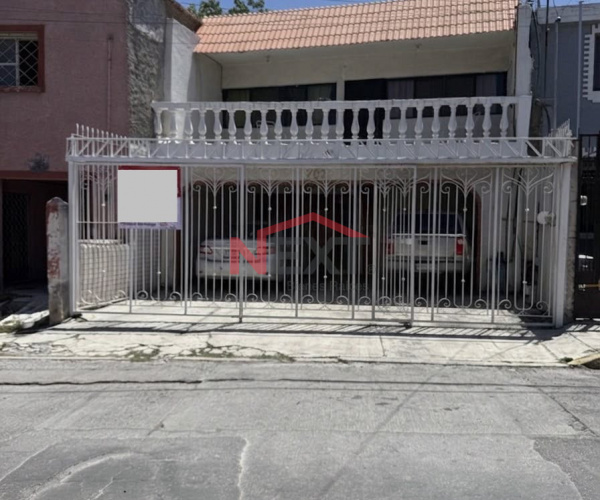 CASA EN VENTA EN EL CENTRO DE SALTILLO