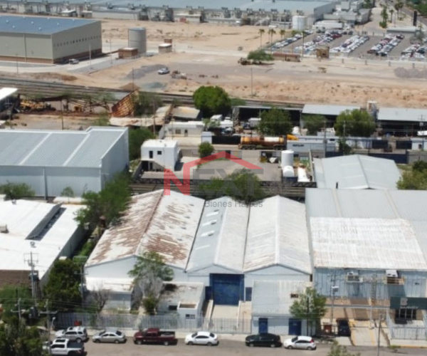 NAVE INDUSTRIAL EN VENTA EN PARQUE INDUSTRIAL
