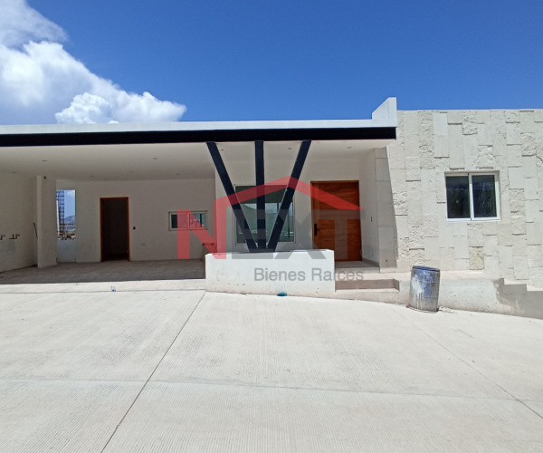 RESIDENCIA EN VENTA EN PUNTA DEL MAR