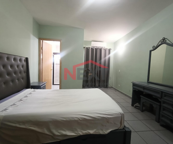 CASA EN RENTA AMUEBLADA EN LA COLONIA LA SALLE