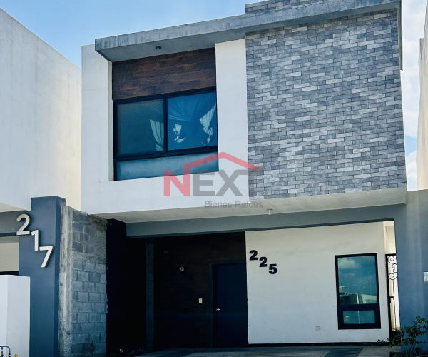 CASA EN RENTA EN SIERRALTA RESIDENCIAL