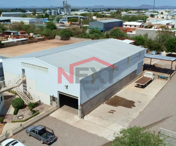 OFICINAS CON BODEGAS EN VENTA EN PARQUE INDUSTRIAL