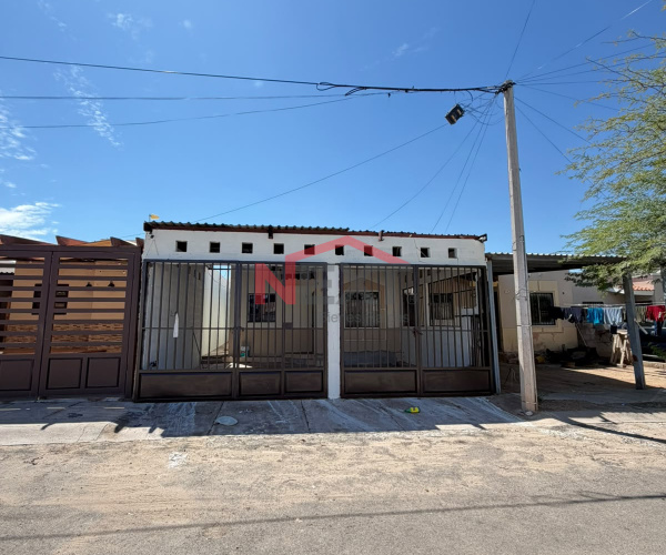 CASA EN RENTA EN VILLAS DEL SUR