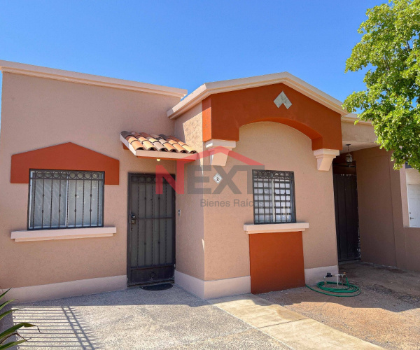 CASA EN RENTA EN PUERTA REAL RESIDENCIAL