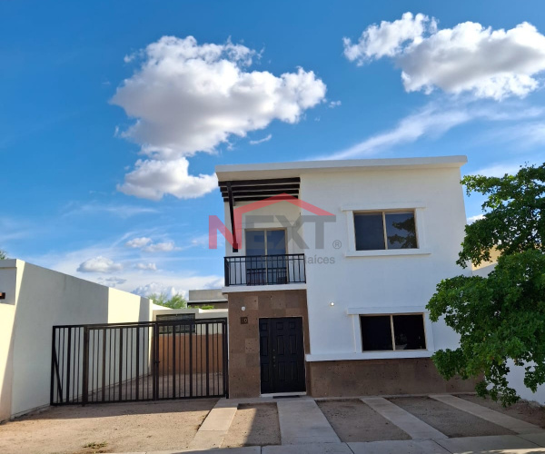 CASA EN RENTA EN CASTELLO RESIDENCIAL