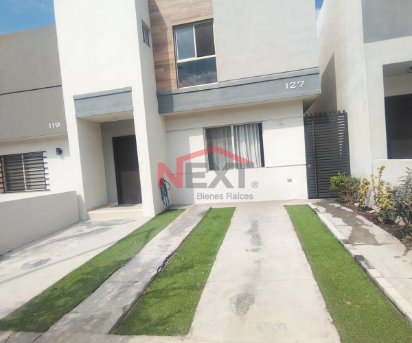 Casa en Renta amueblada en villa castellana