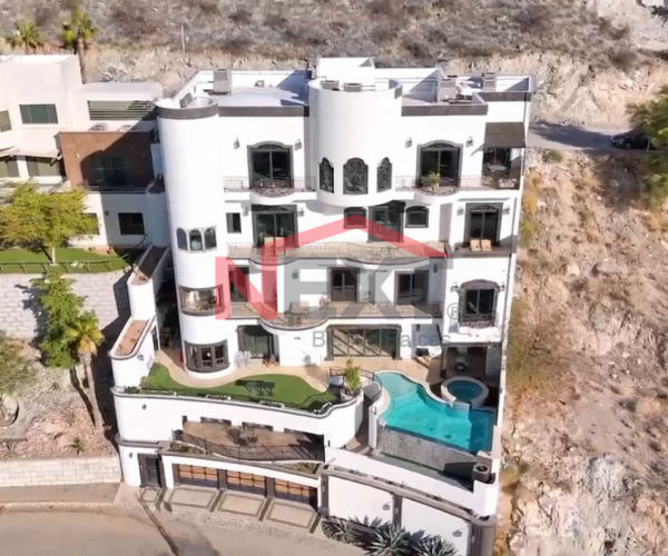 CASA EN VENTA EN LA JOLLA RESIDENCIAL