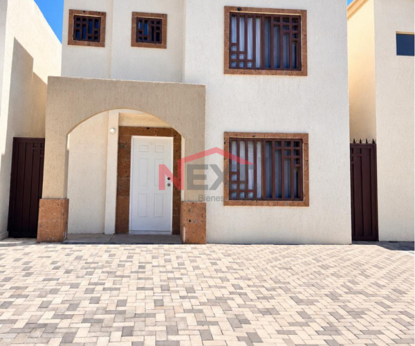 CASA EN RENTA  EN CORSICA RESIDENCIAL