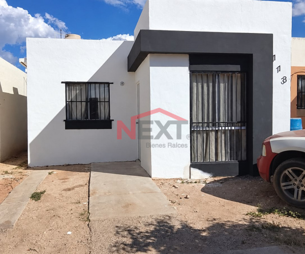  CASA EN VENTA EN FRACC. QUINTA ESMERALDA