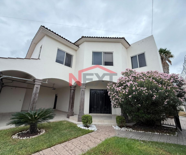 CASA EN VENTA AL NORTE DE SALTILLO - VALLE REAL