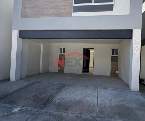 CASA EN VENTA AL PONIENTE - RESIDENCIAL SEVILLA (TRIANA)