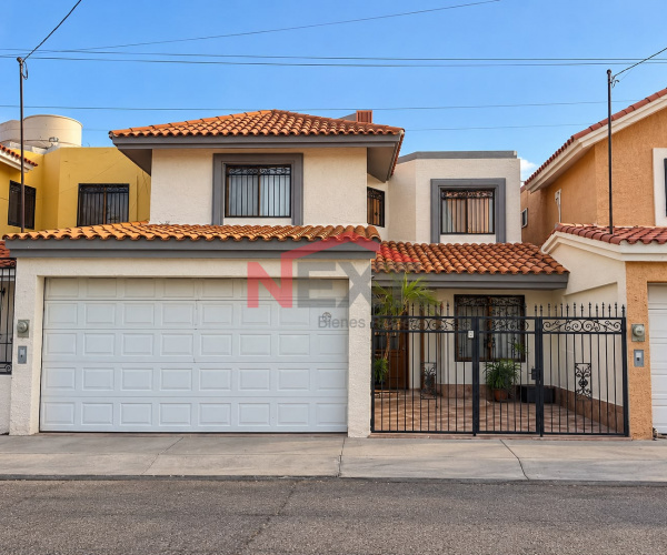CASA EN VENTA EN CAMPANARIO RESIDENCIAL