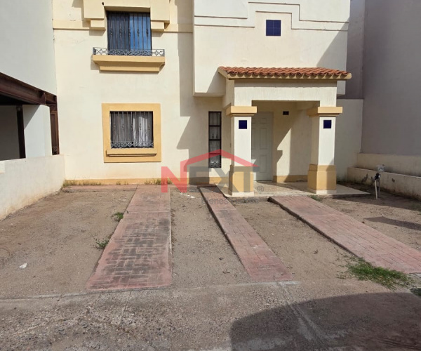 CASA EN RENTA EN VILLA BONITA RESIDENCIAL
