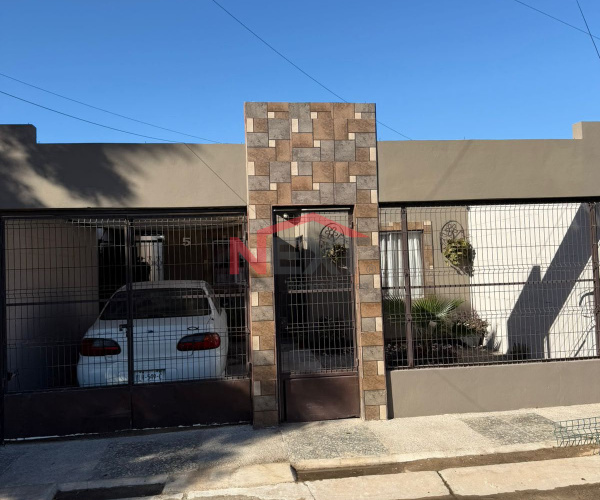 CASA EN VENTA EN ARANDANOS RESIDENCIAL