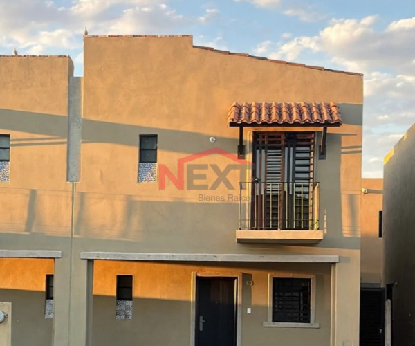 CASA EN RENTA EN SALAMANCA RESIDENCIAL