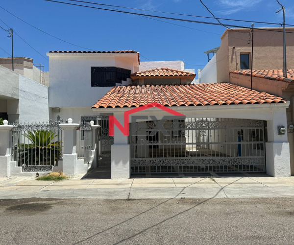 CASA EN RENTA EN CAMPANARIO RESIDENCIAL